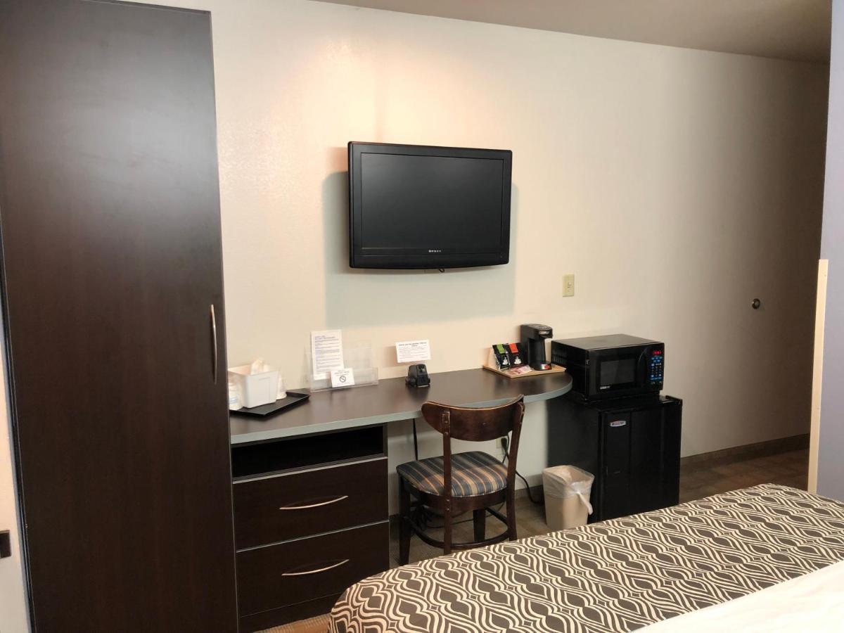 Microtel Inn & Suites By Wyndham Klamath Falls Dış mekan fotoğraf