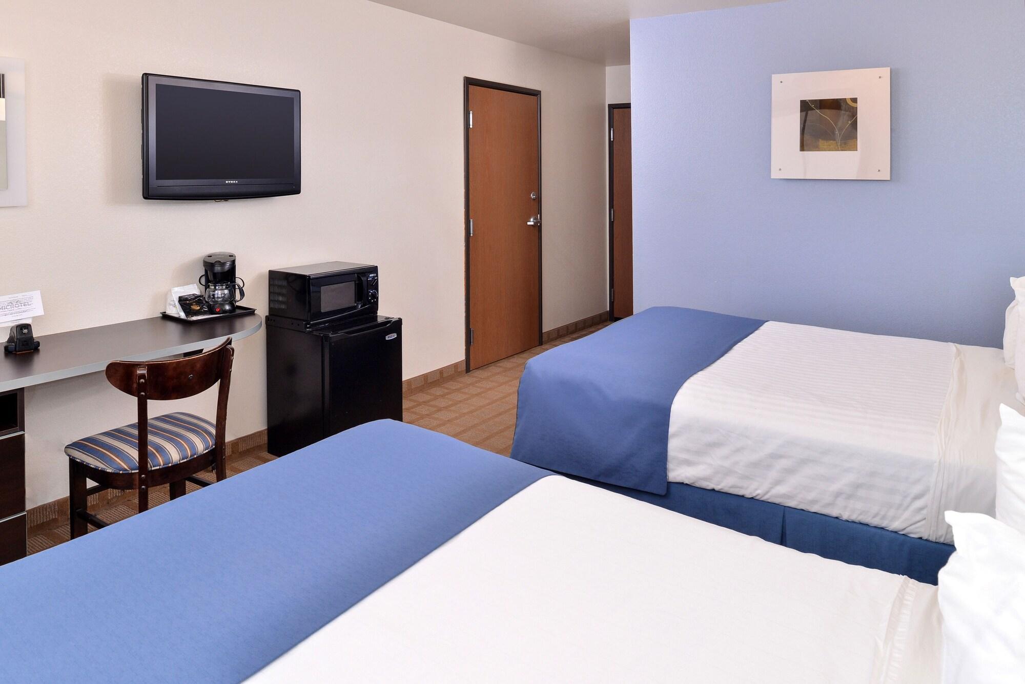 Microtel Inn & Suites By Wyndham Klamath Falls Dış mekan fotoğraf