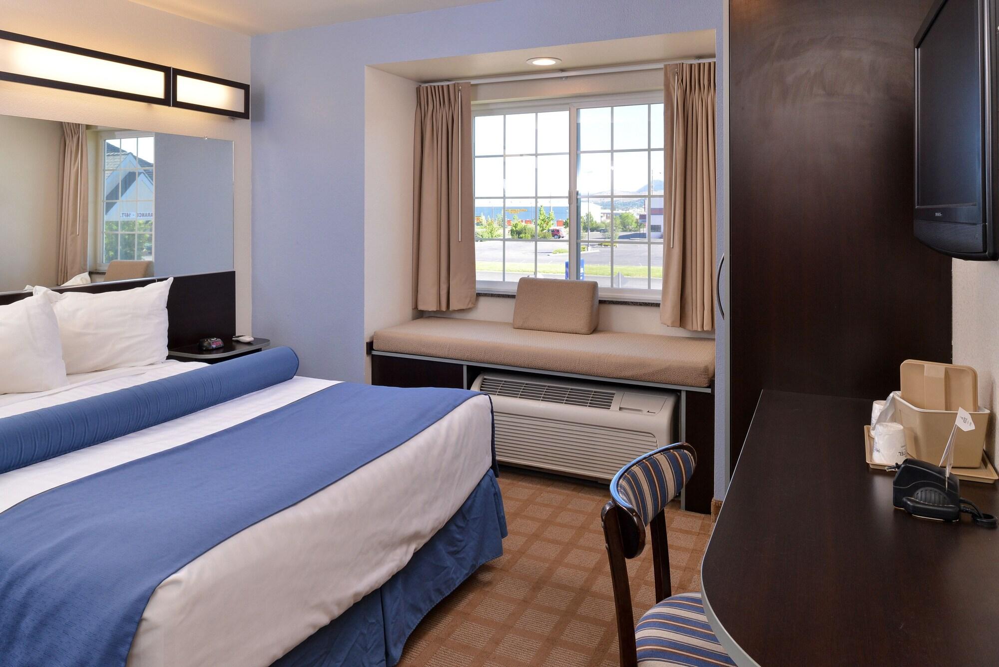 Microtel Inn & Suites By Wyndham Klamath Falls Dış mekan fotoğraf