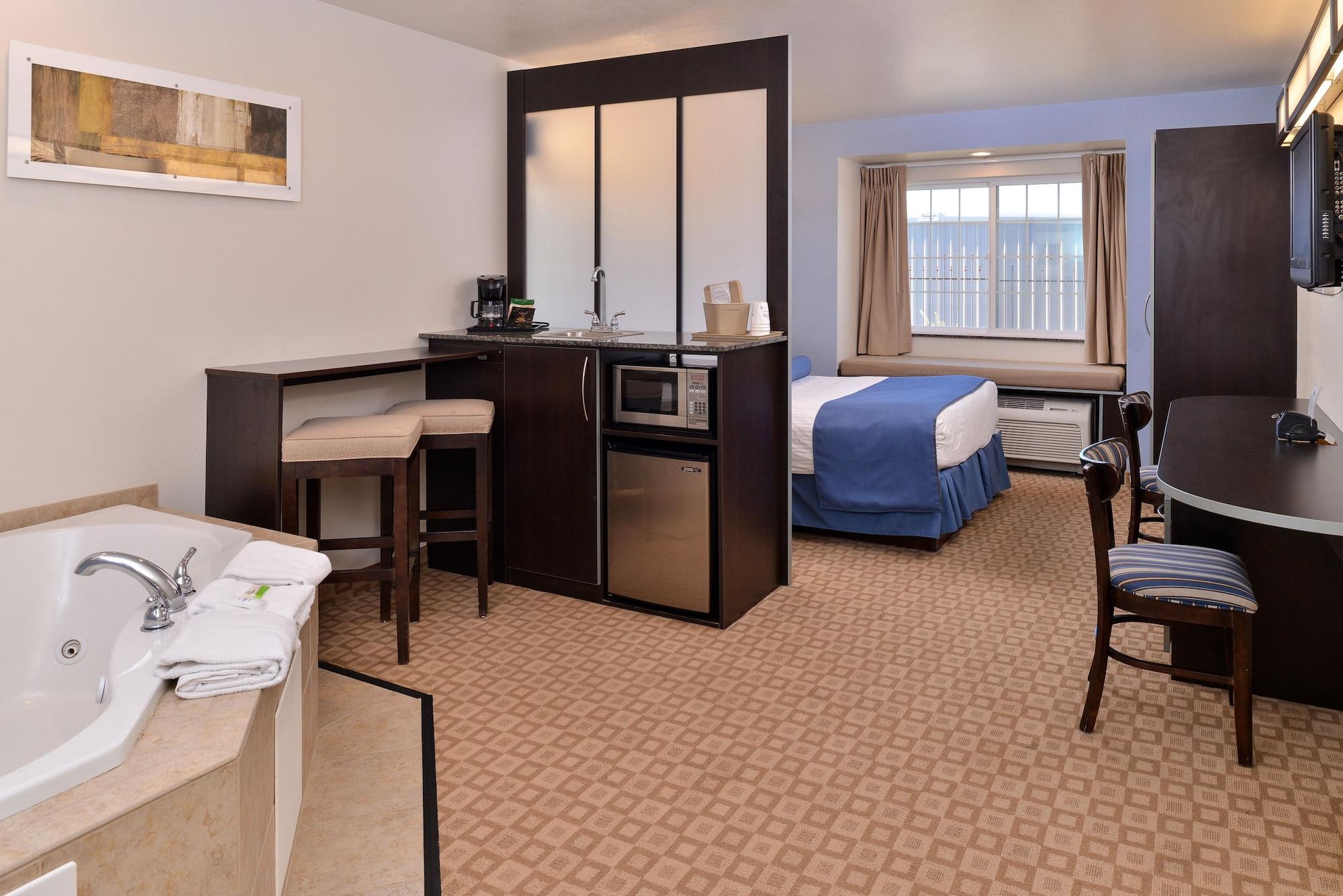 Microtel Inn & Suites By Wyndham Klamath Falls Dış mekan fotoğraf