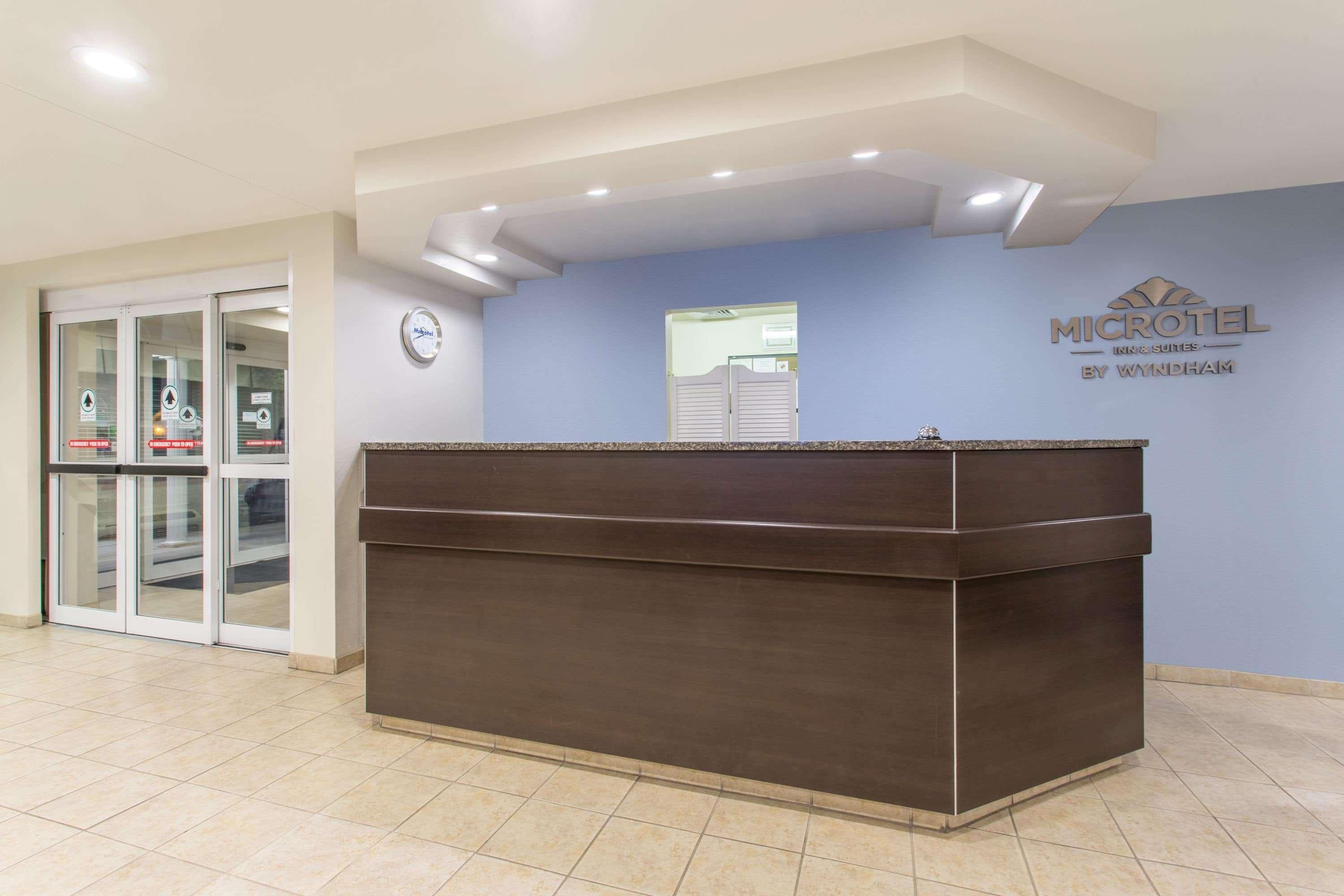 Microtel Inn & Suites By Wyndham Klamath Falls Dış mekan fotoğraf