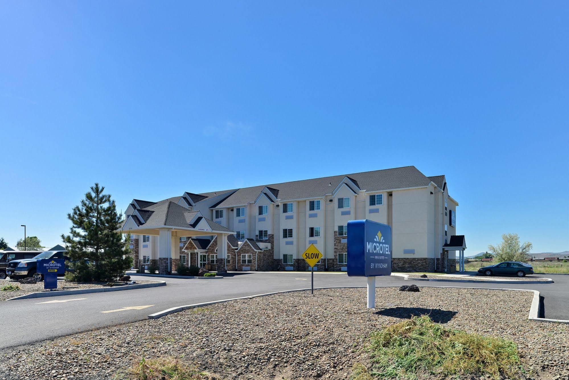 Microtel Inn & Suites By Wyndham Klamath Falls Dış mekan fotoğraf