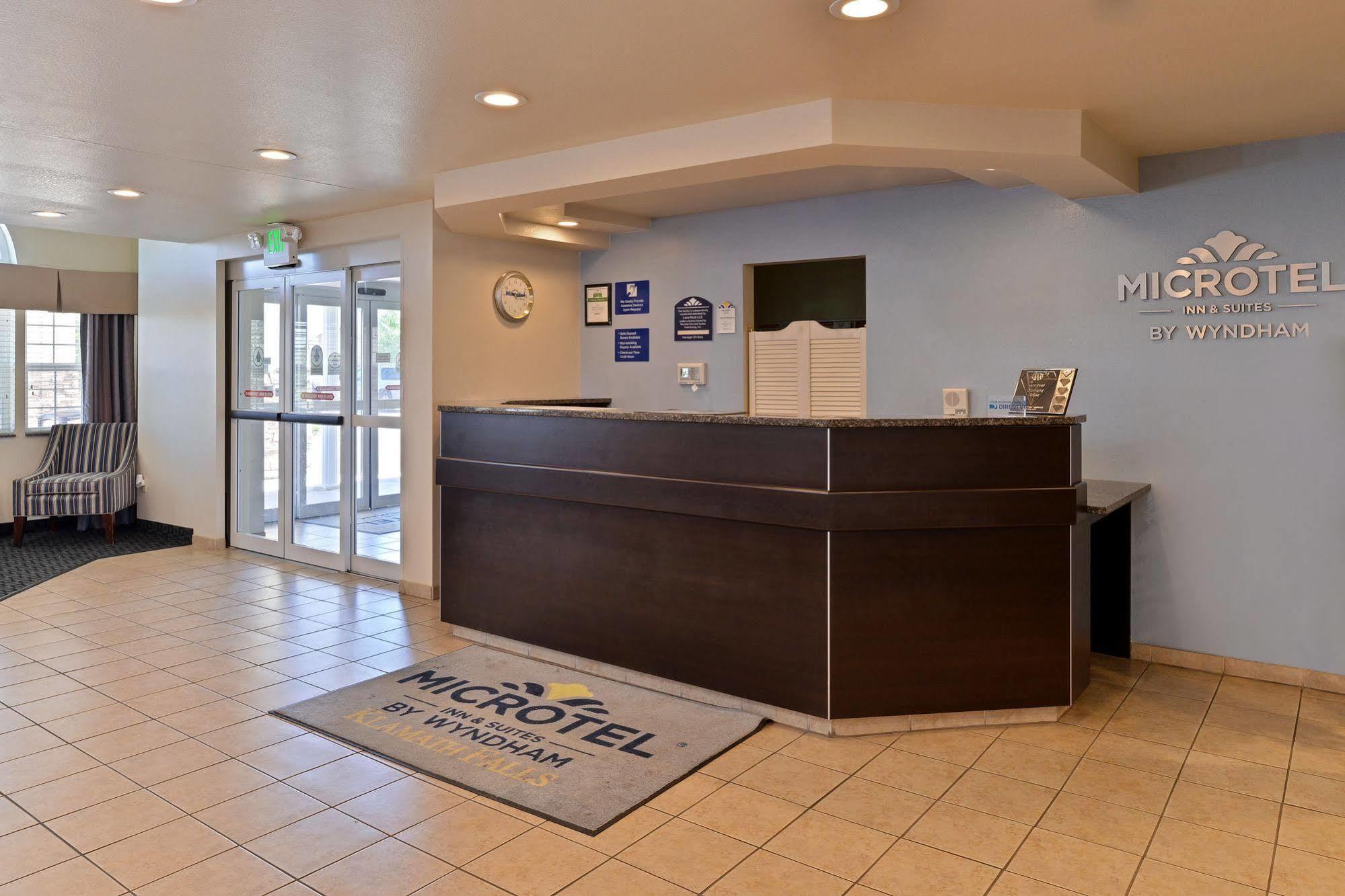 Microtel Inn & Suites By Wyndham Klamath Falls Dış mekan fotoğraf