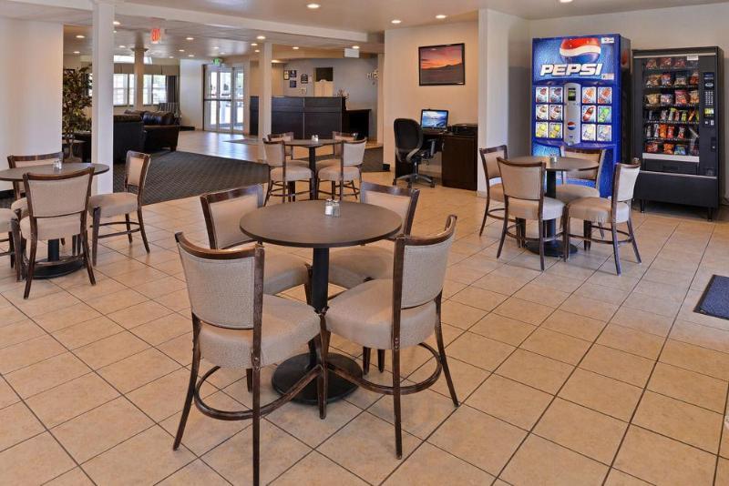 Microtel Inn & Suites By Wyndham Klamath Falls Dış mekan fotoğraf
